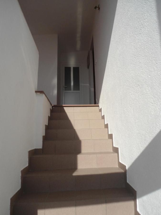 Apartments Kurilj Макарска Екстериор снимка