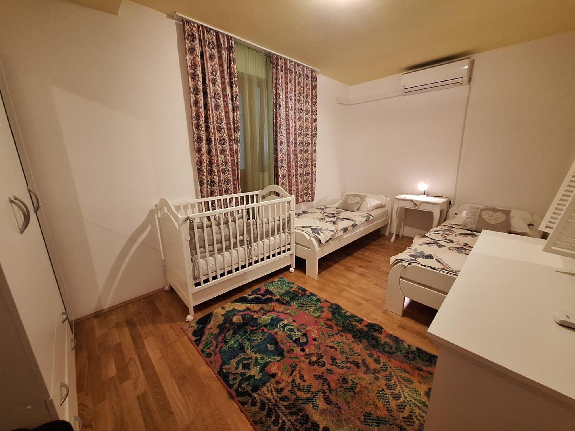 Apartments Kurilj Макарска Екстериор снимка