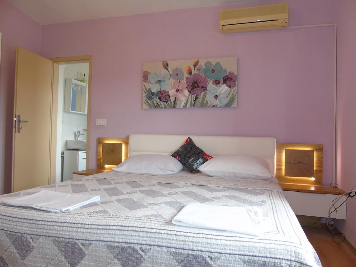 Apartments Kurilj Макарска Екстериор снимка